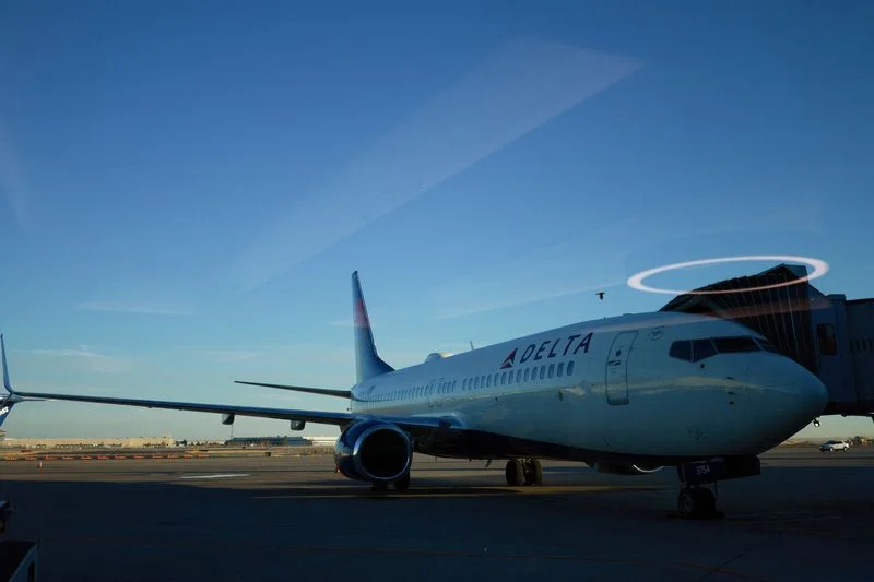 Democratic senators urge Delta to remain neutral in union organizing effort