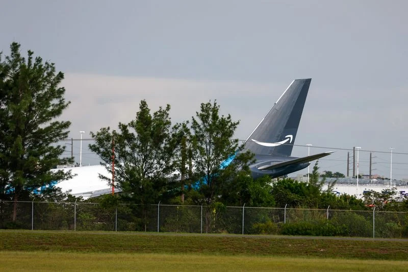 Amazon Prime Air Boeing 767 overruns runway at Miami airport